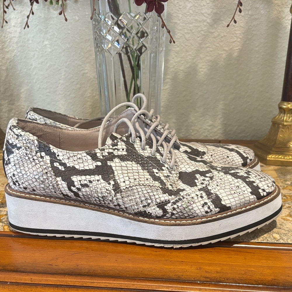 Shellys London Snakeskin Platform oxfords